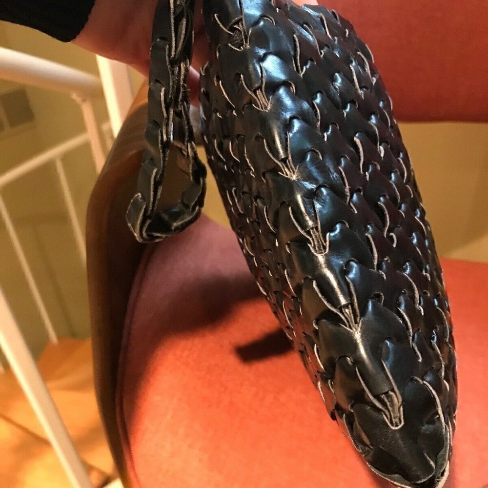 ​Vintage ​Black Leather Woven Wristlet Clutch Bag - Picture 7 of 8